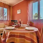 Гостевой дом Emilia 4*