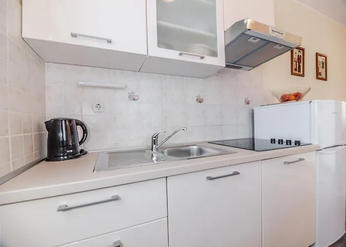 Emilia Gostinjska kuća Banjole