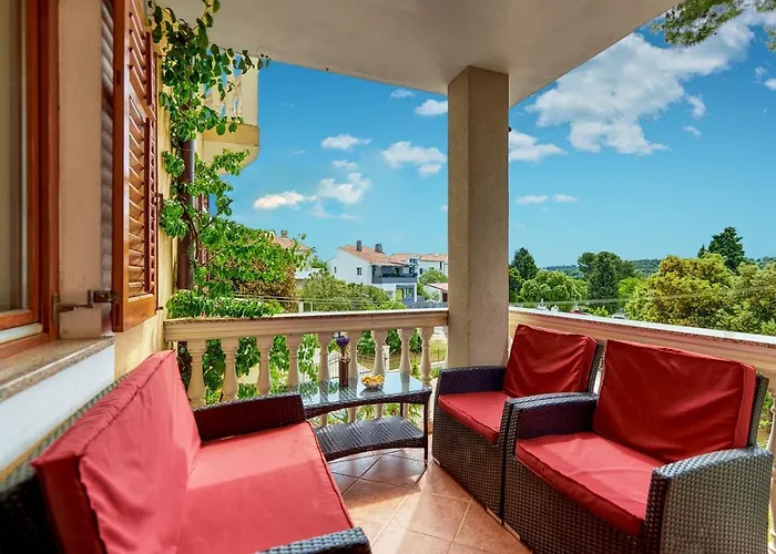 Emilia Gostinjska kuća Banjole