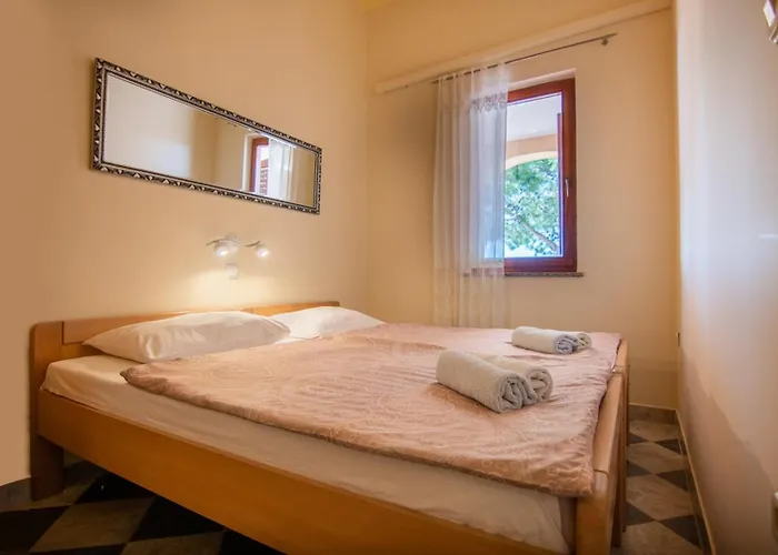 Emilia Gostinjska kuća