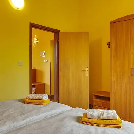 Emilia Guest house 4*