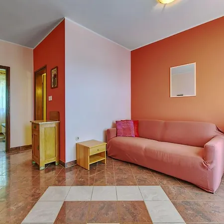 Guest house Emilia 4*