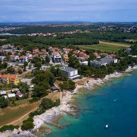 Guest house Emilia Banjole