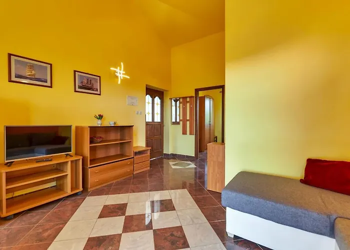 게스트하우스 Emilia 4*